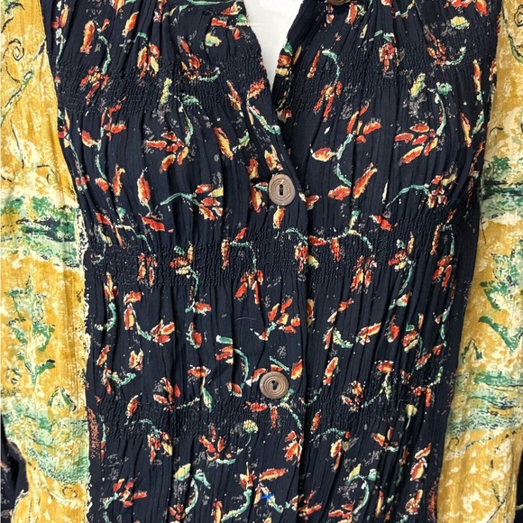 Carole Little Black and Yellow Floral Top - Picture 3 of 8